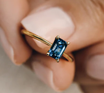 Crystal Ring