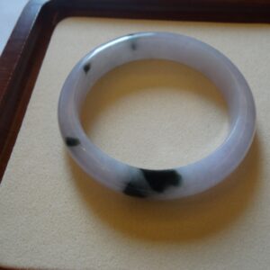 A Class Jade bracelet (White)